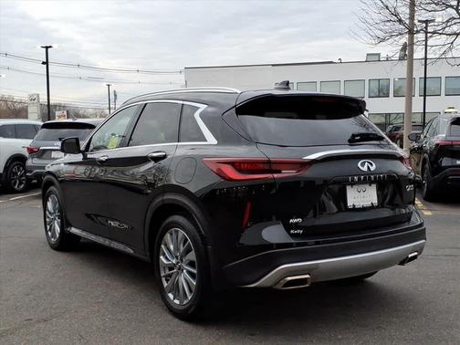 2023 INFINITI QX50 Luxe