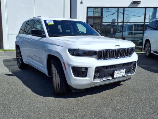 2022 Jeep Grand Cherokee Overland