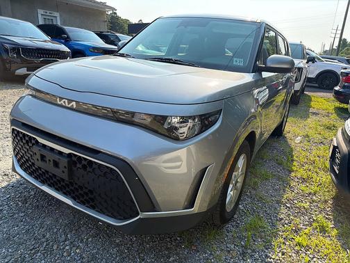 Steel Gray 2023 Kia Soul S