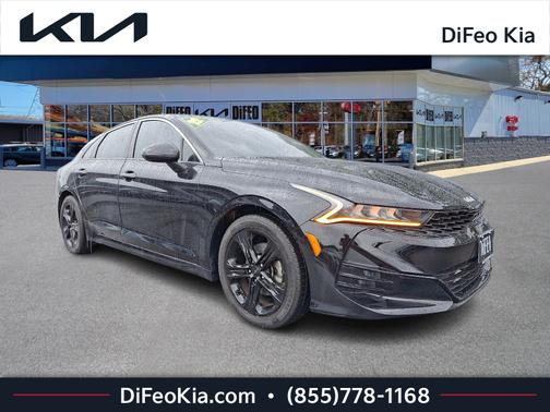 2022 Kia K5 GT-Line