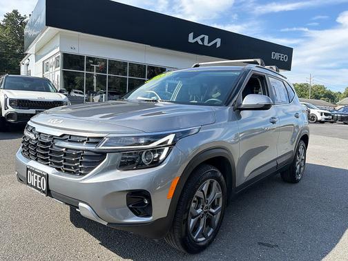 Steel Gray 2024 Kia Seltos S