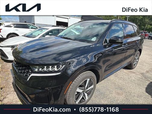 Ebony Black 2022 Kia Sorento S