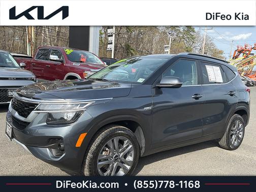 Gravity Gray 2022 Kia Seltos S
