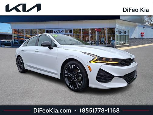 2023 Kia K5 GT-Line