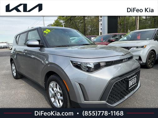 Steel Gray 2023 Kia Soul LX