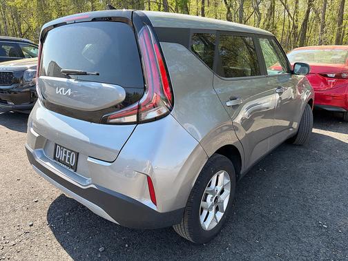 Steel Gray 2023 Kia Soul LX