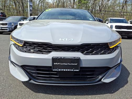2022 Kia K5 GT-Line