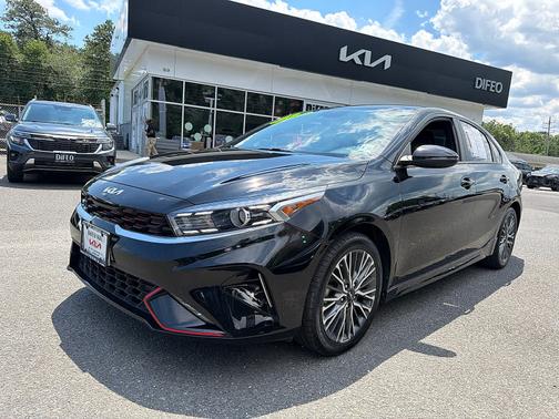 Aurora Black 2023 Kia Forte GT-Line