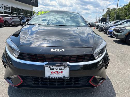 Aurora Black 2023 Kia Forte GT-Line