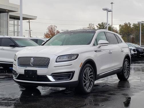 2019 Lincoln Nautilus Reserve