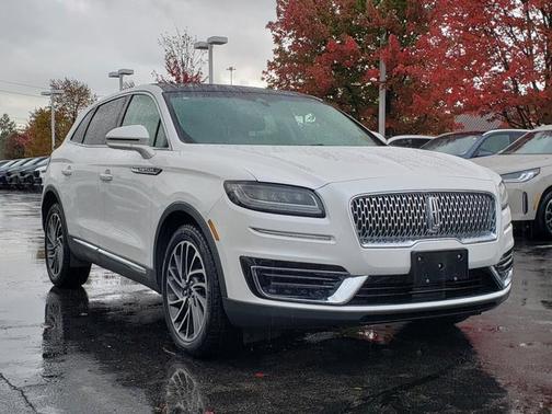 2019 Lincoln Nautilus Reserve