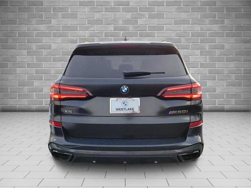 2021 BMW X5 M50i