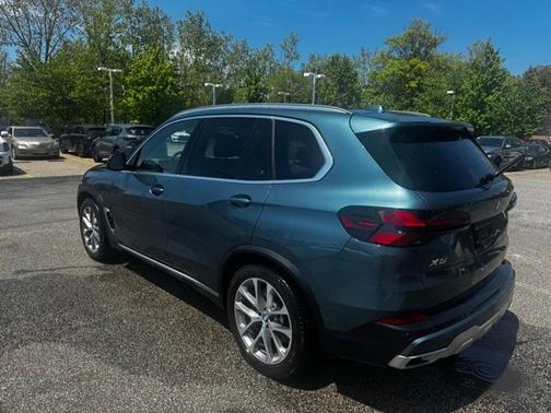 Blue Ridge Mountain Metallic 2025 BMW X5 xDrive50e