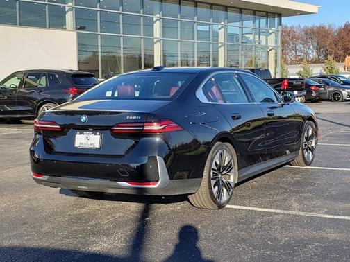 2025 BMW 540 540i xDrive