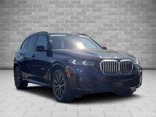 Black Sapphire Metallic 2024 BMW X5 xDrive40i