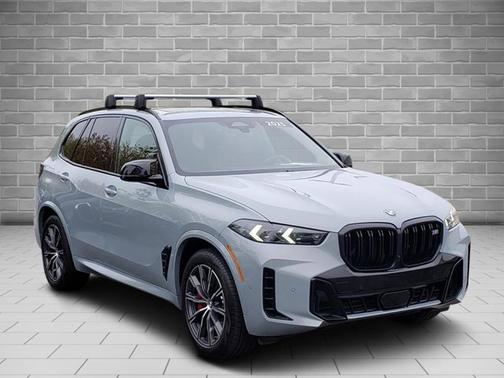 2025 BMW X5 M60i