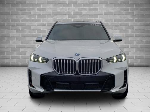 2025 BMW X5 xDrive50e