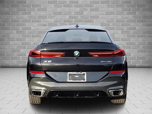 2023 BMW X6 xDrive40i