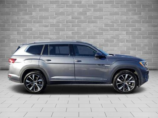 2025 Volkswagen Atlas 2.0T SEL Premium R-Line