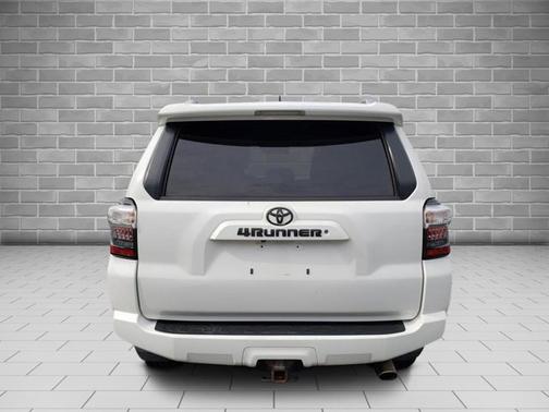 2017 Toyota 4Runner SR5