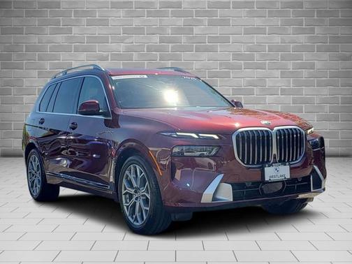 Aventurin Red Metallic 2025 BMW X7 xDrive40i