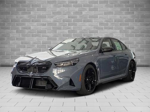 2026 BMW M5 Base
