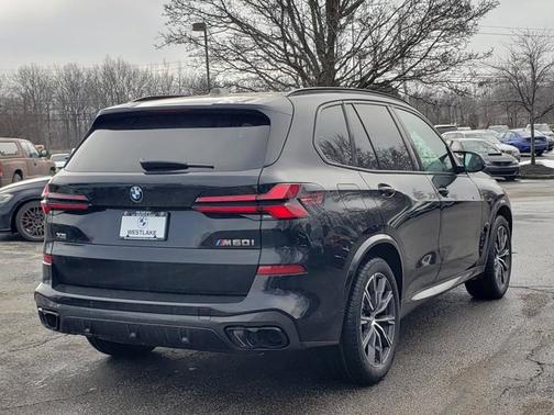 2026 BMW X5 M60i