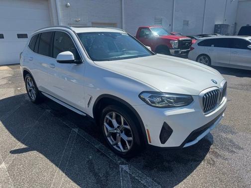 Mineral White Metallic 2023 BMW X3 xDrive30i