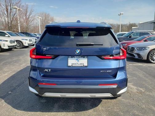 Phytonic Blue Metallic 2025 BMW X1 xDrive28i
