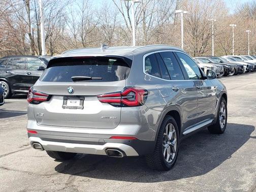 Skyscraper Gray Metallic 2023 BMW X3 xDrive30i