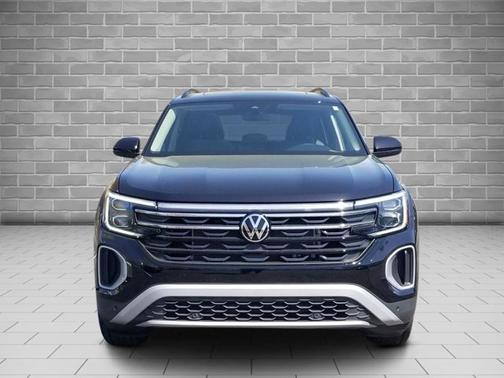 2024 Volkswagen Atlas 2.0T Peak Edition SE w/Technology