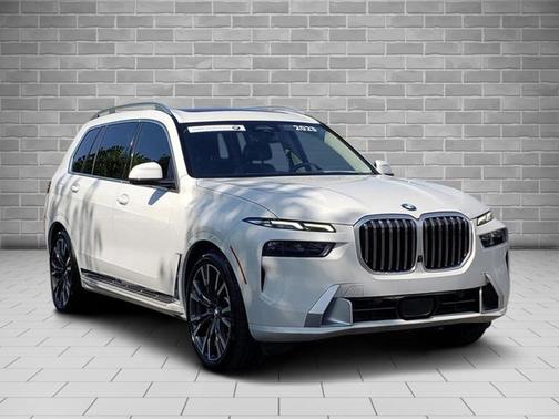 2023 BMW X7 xDrive40i