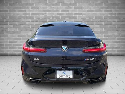 2023 BMW X4 M40i