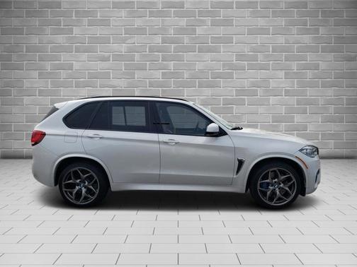 Mineral White Metallic 2018 BMW X5 M Base