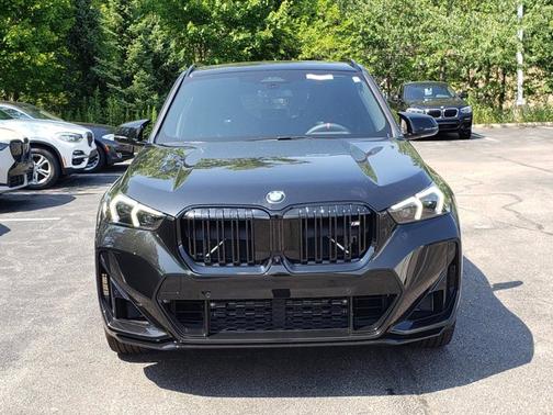 2025 BMW X1 M35i