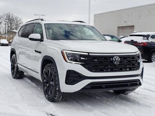 2024 Volkswagen Atlas 2.0T SEL Premium R-Line