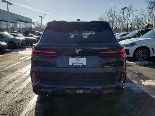 Black Sapphire Metallic 2026 BMW X5 M Competition