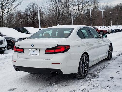 2022 BMW 530 530i xDrive