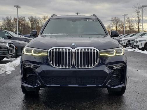 2022 BMW X7 xDrive40i