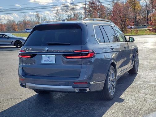 2026 BMW X7 xDrive40i