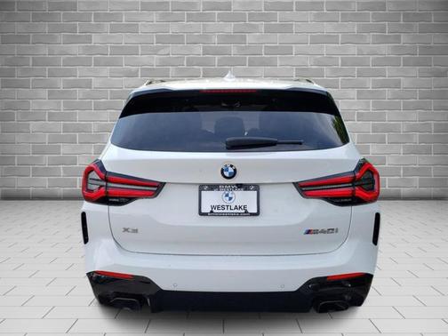 2024 BMW X3 M40i