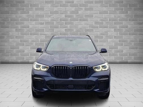 2022 BMW X5 M50i
