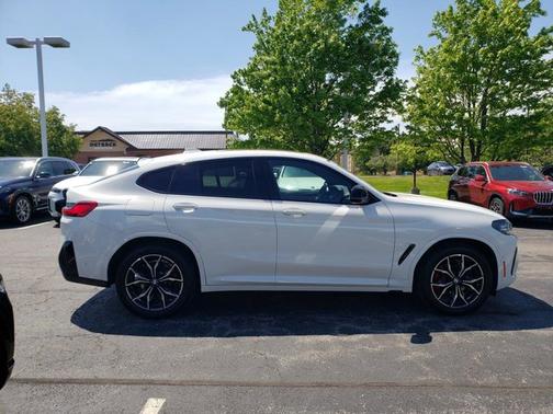 Alpine White 2025 BMW X4 M40i