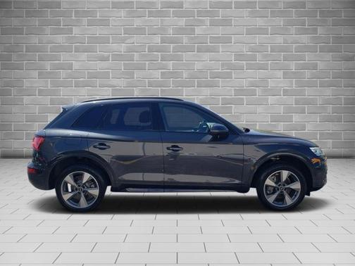 Gray Metallic 2020 Audi Q5 45 Titanium Premium