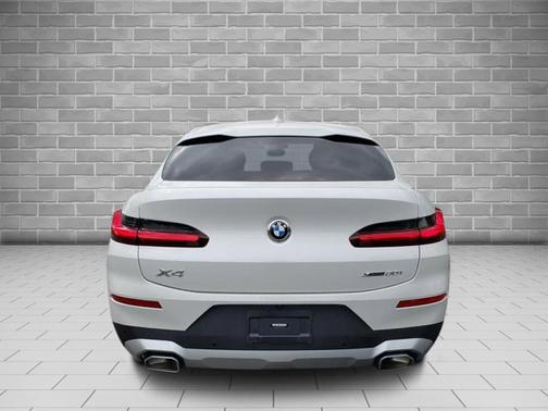 2023 BMW X4 xDrive30i