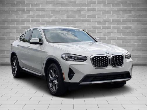 2023 BMW X4 xDrive30i