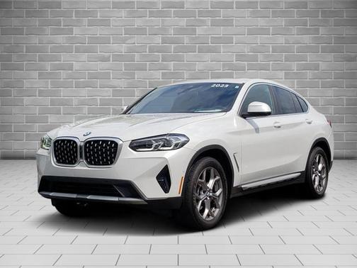 2023 BMW X4 xDrive30i