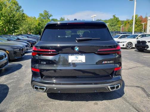 2026 BMW X5 M60i