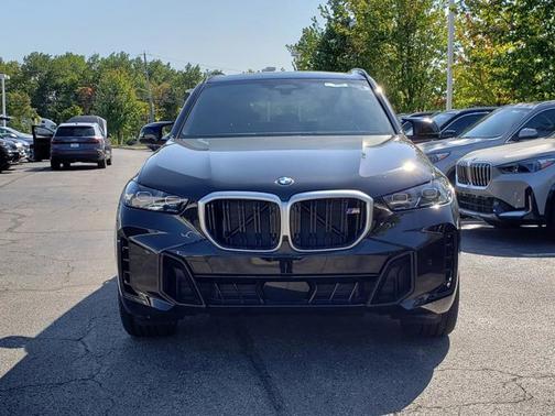 2026 BMW X5 M60i