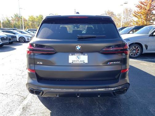 2026 BMW X5 M60i